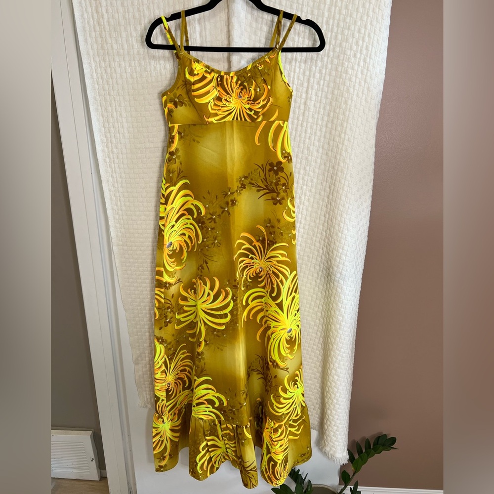 Vintage Hawaiian Maxi Dress
